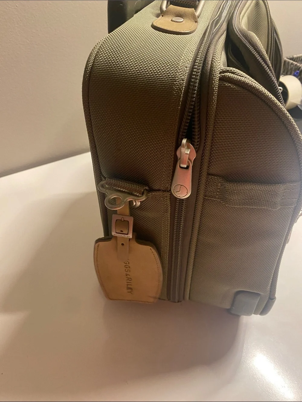 Briggs & Riley 2-Wheel Cabin Bag Carry On Luggage Olive Green